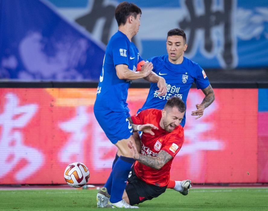 PG电子-表现优异引爆全场！，Ning意外战胜G2引发球迷热议(恶霸鲁尼任务攻略大全)