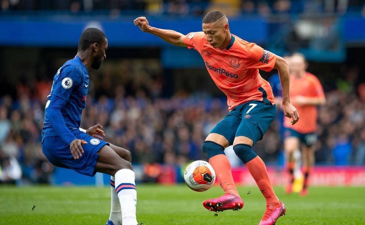 PG-包含Rookie在切尔西比赛中大胜，战术调整引发热议！的词条