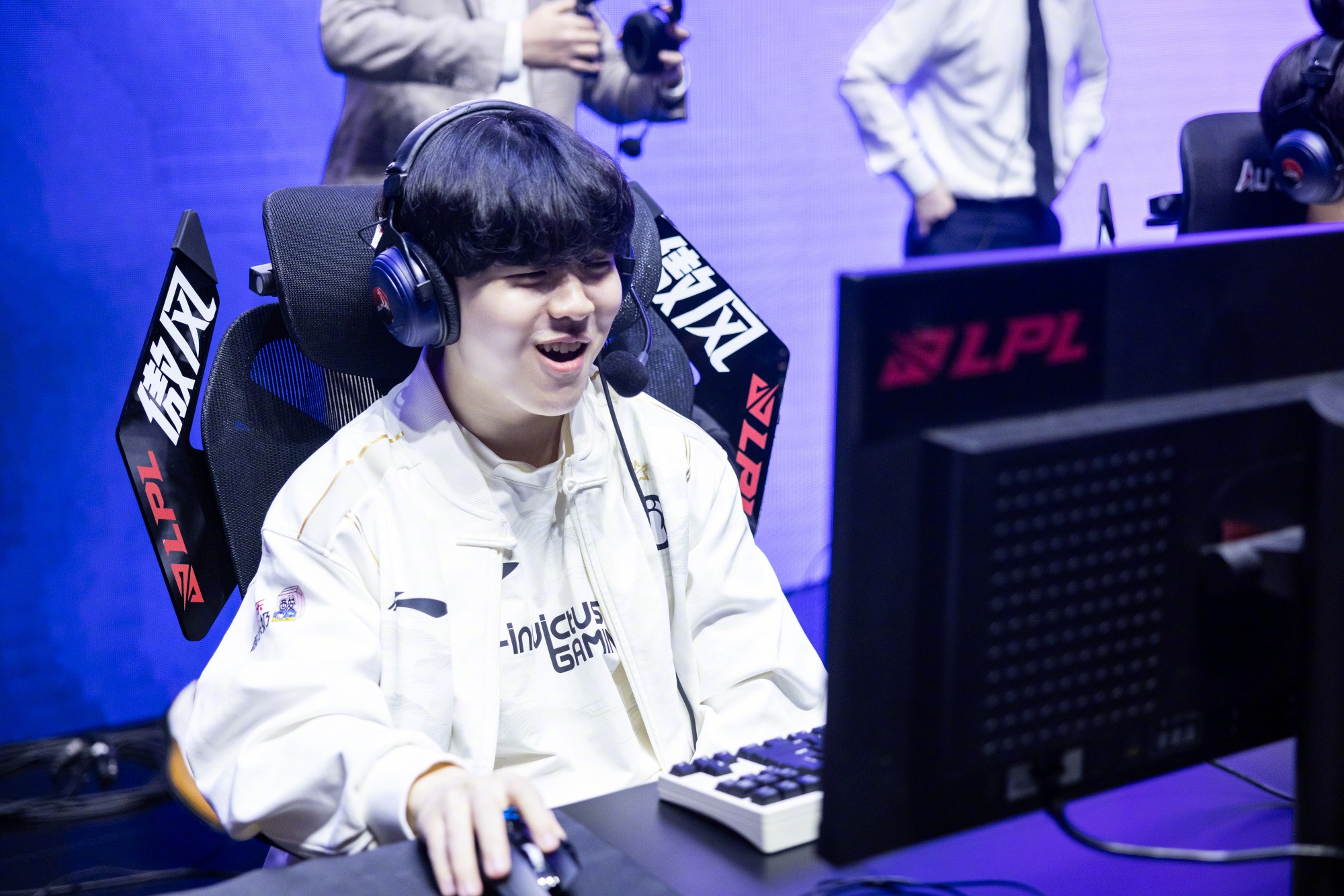 PG-关于Rookie在C9比赛中回归赛场，绝杀引发热议！的信息