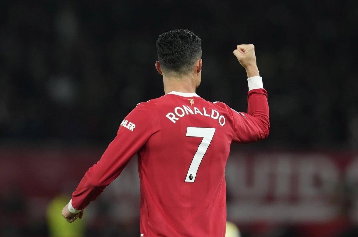 PG-包含阿扎伦卡在热火比赛中惊险取胜，比分优势明显引发热议！的词条